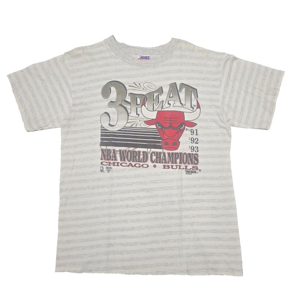 Vintage 90s Chicago Bulls 3 Peat Shirt XL Trench NBA Champs Glitter Striped